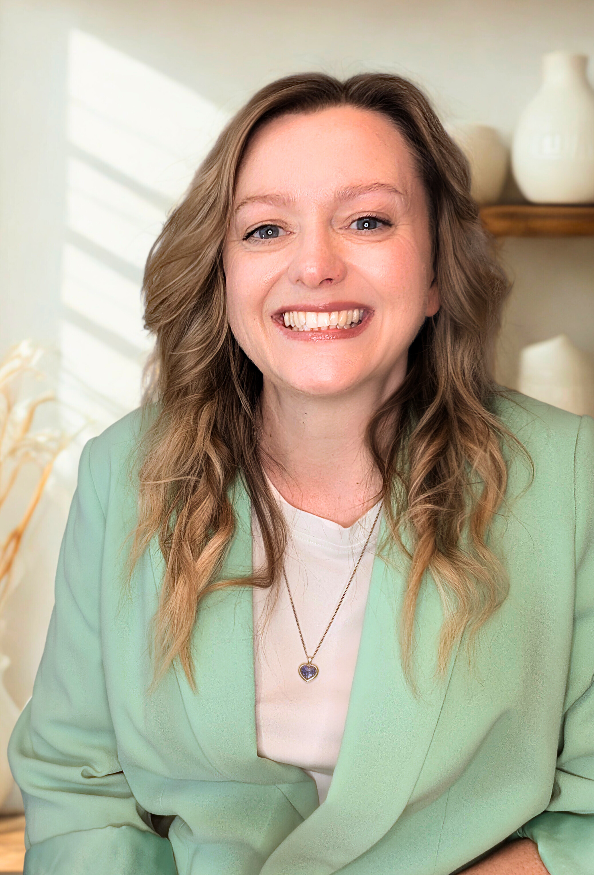 title Portrait of life coach helping midlife women reconnect with themselves and create a life they love through small intentional habits — Your Best Beautiful Life.